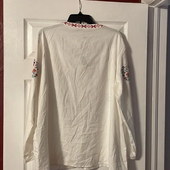 Button down blouse - Picture 2 of 3